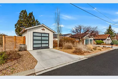1443 SW Canyon Drive, Redmond, OR 97756 - Photo 6