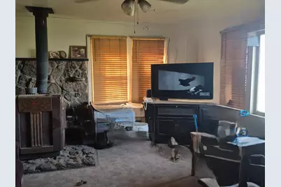 406 Sharp Road, Midland, OR 97634 - Photo 2