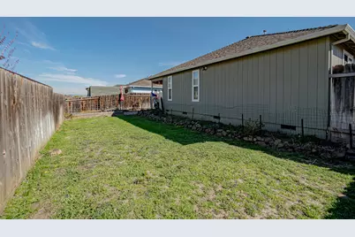 436 Vick Lane, Medford, OR 97501 - Photo 18