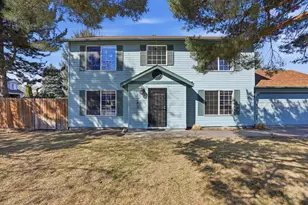 1283 NE Providence Dr, Bend, OR 97701 - Photo 2