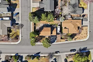 1283 NE Providence Dr, Bend, OR 97701 - Photo 44