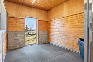 1299 NW McDaniel Rd, Powell Butte, OR 97753 - Photo 78