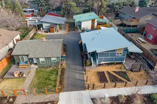 558 NE Lafayette Ave, Bend, OR 97701 - Photo 36