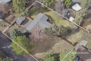 21060 Woodhaven Ave, Bend, OR 97702 - Photo 30