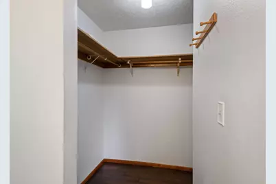 21060 Woodhaven Avenue, Bend, OR 97702 - Photo 14