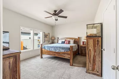 658 NE Shoshone Drive, Redmond, OR 97756 - Photo 10