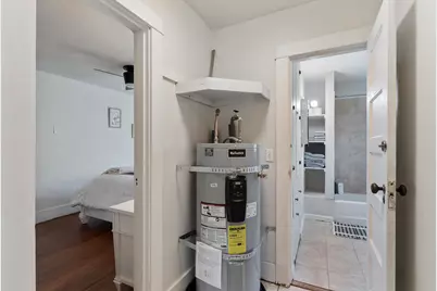 813 E 9th Street, Medford, OR 97504 - Photo 14