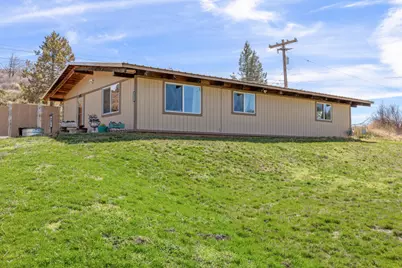 4811 Wocus Road, Klamath Falls, OR 97601 - Photo 1