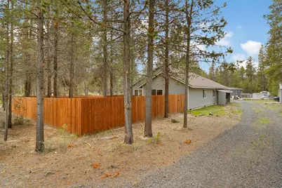 16020 Alpine Drive, La Pine, OR 97739 - Photo 6