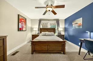 3874 Cherry Ln, Medford, OR 97504 - Photo 48