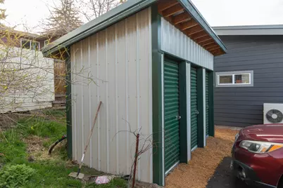 566 NE Lafayette Avenue # 1, Bend, OR 97701 - Photo 26