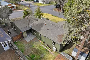 513 NE Irving Ave, Bend, OR 97701 - Photo 26