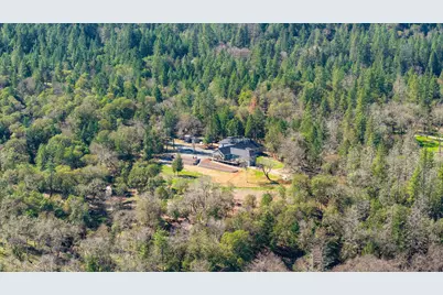 145 Lomas Road, Jacksonville, OR 97530 - Photo 52