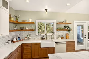 145 Lomas Rd, Jacksonville, OR 97530 - Photo 76