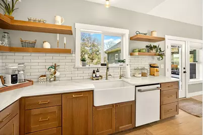 145 Lomas Road, Jacksonville, OR 97530 - Photo 12