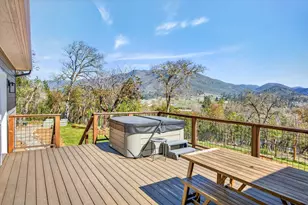 145 Lomas Rd, Jacksonville, OR 97530 - Photo 44