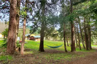 778 Pack Ln, Glendale, OR 97442 - Photo 2