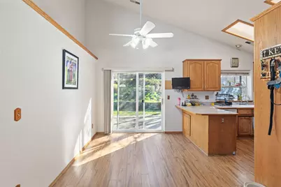 1987 Kelly Way, Grants Pass, OR 97527 - Photo 6