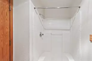 1987 Kelly Way, Grants Pass, OR 97527 - Photo 14