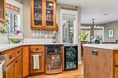 4575 Hathaway Drive, Medford, OR 97504 - Photo 10