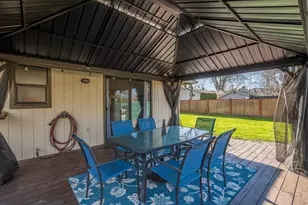 776 Delsie Dr, Grants Pass, OR 97527 - Photo 38