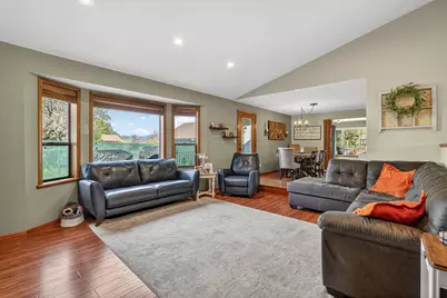 776 Delsie Drive, Grants Pass, OR 97527 - Photo 8