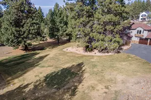 60012 Ridgeview Dr W, Bend, OR 97702 - Photo 50