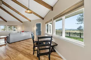 4074 SW Reif Rd, Powell Butte, OR 97753 - Photo 10