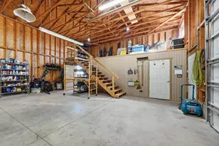 4074 SW Reif Rd, Powell Butte, OR 97753 - Photo 36