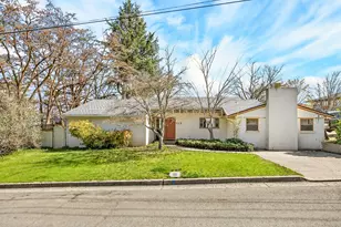 968 Garden Way, Ashland, OR 97520 - Photo 58