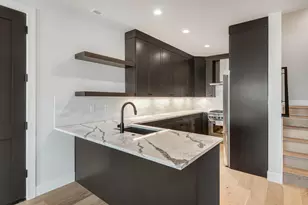 334 SW Roosevelt Ave, Bend, OR 97702 - Photo 4