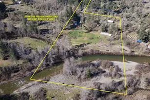 5737 Rockydale Rd, Cave Junction, OR 97523 - Photo 2