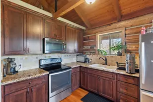 5737 Rockydale Rd, Cave Junction, OR 97523 - Photo 6