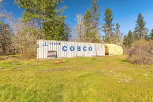 5737 Rockydale Rd, Cave Junction, OR 97523 - Photo 22