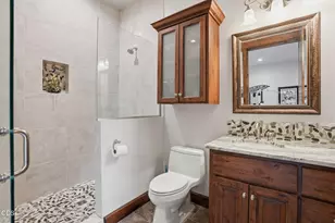 3487 NW Greenleaf Way, Bend, OR 97703 - Photo 36