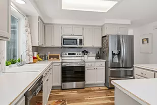 2128 Terrel Dr, Medford, OR 97501 - Photo 4