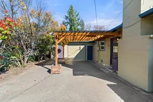 100 Christian Ave, Talent, OR 97540 - Photo 24