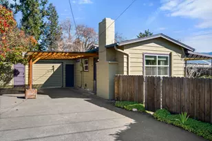 100 Christian Ave, Talent, OR 97540 - Photo 1