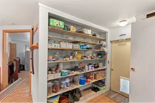 885 Plumtree Ln, Grants Pass, OR 97526 - Photo 16