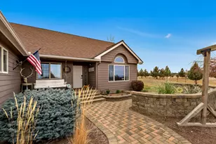12110 S W Riggs Rd, Powell Butte, OR 97753 - Photo 2