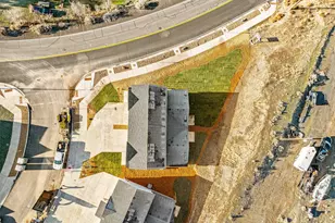 900 SE Starview Ave, Madras, OR 97741 - Photo 34