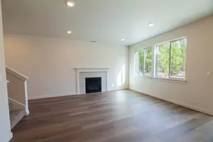 16671 Neil Ct, La Pine, OR 97739 - Photo 6