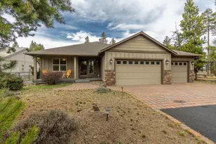 17370 Brant Dr, Bend, OR 97707 - Photo 2