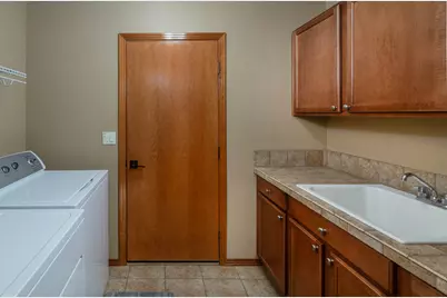 17370 Brant Drive, Bend, OR 97707 - Photo 16