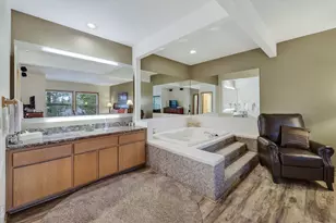 57319 Beaver Ridge Loop, Sunriver, OR 97707 - Photo 18