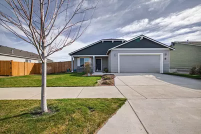 1225 NW Willow Parkway Road, Madras, OR 97741 - Photo 1