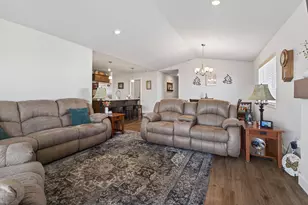 1225 NW Willow Parkway Rd, Madras, OR 97741 - Photo 16