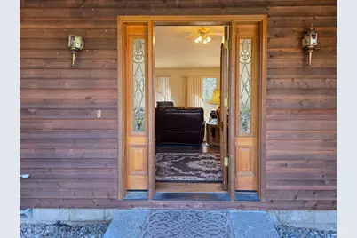 2363 Jaynes Drive, Grants Pass, OR 97527 - Photo 4