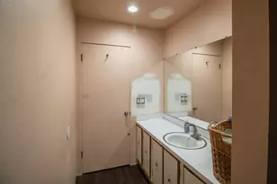 24524 Redwood Hwy, Kerby, OR 97531 - Photo 20