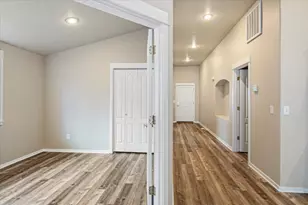 3601 SW 30th St, Redmond, OR 97756 - Photo 10